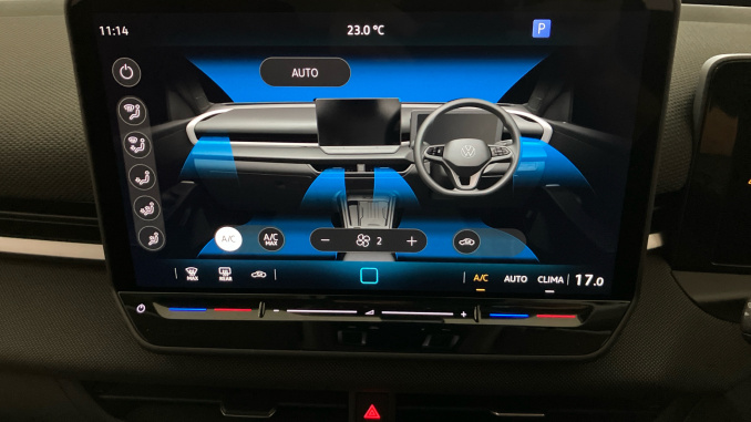 Volkswagen T-Roc 1.5 eTSI Life 5dr DSG Petrol Hatchback - Image 13
